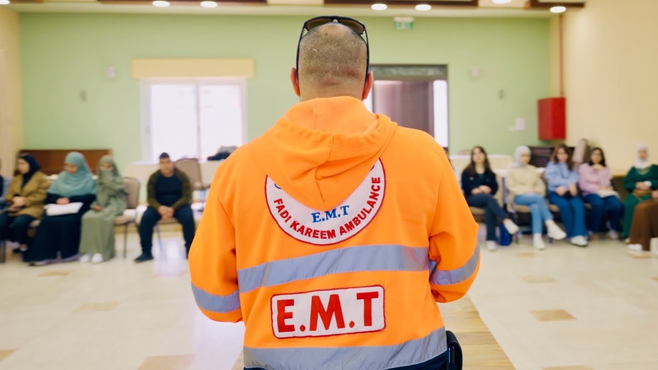 EAA Students Participate in First Aid Workshop