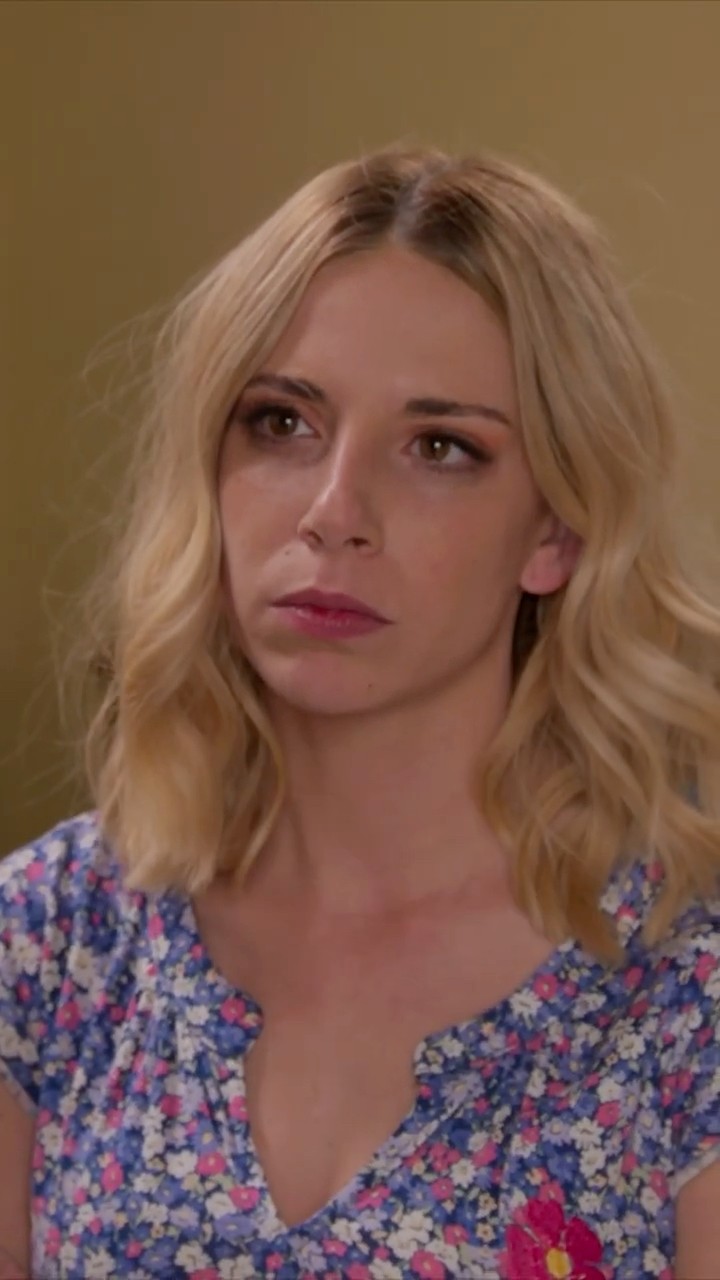 ? Camila le pide a Juan una prueba de amor #LasHijasDeLaSeñoraGarcía
