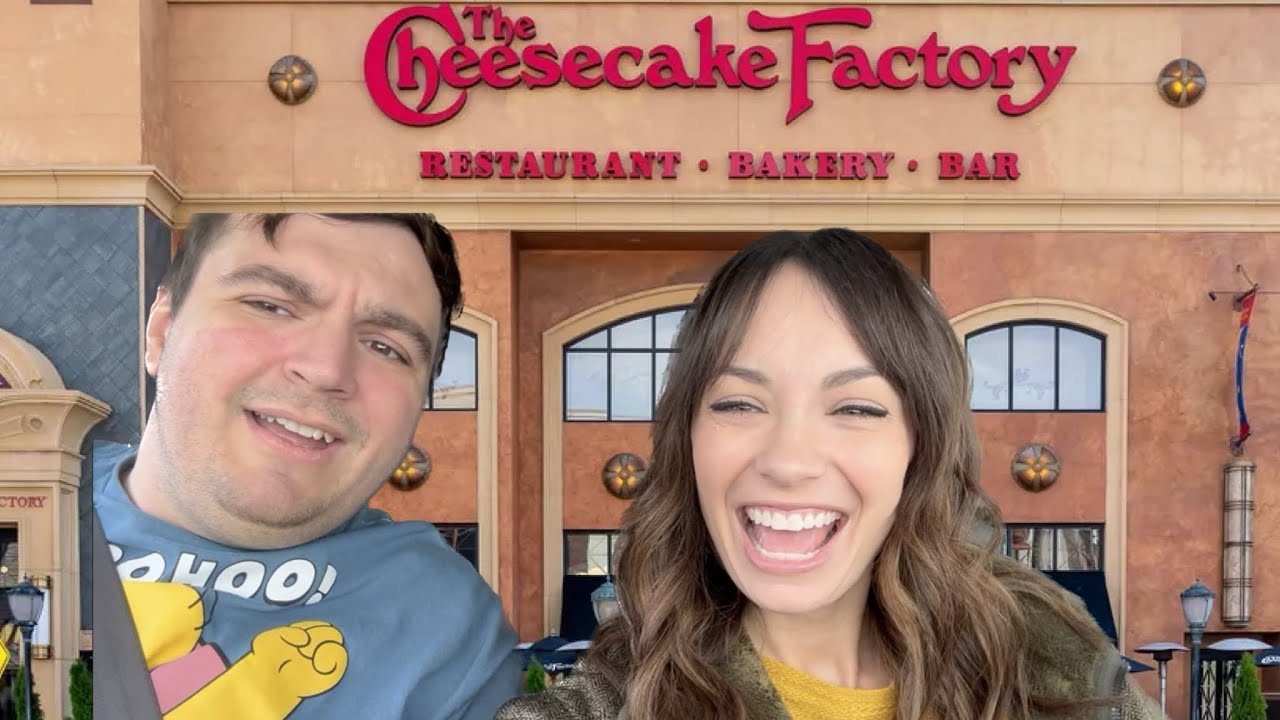 Craig And Steph Day! Cheesecake Factory | Barnes And Noble | Taste Test Tortuga Rum Cake