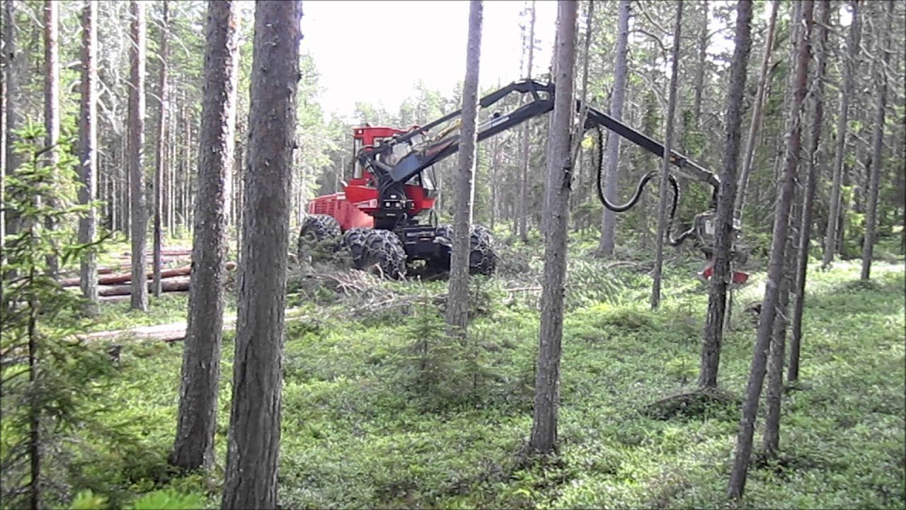 Komatsu 911.5 Logmax 5000D (film2)