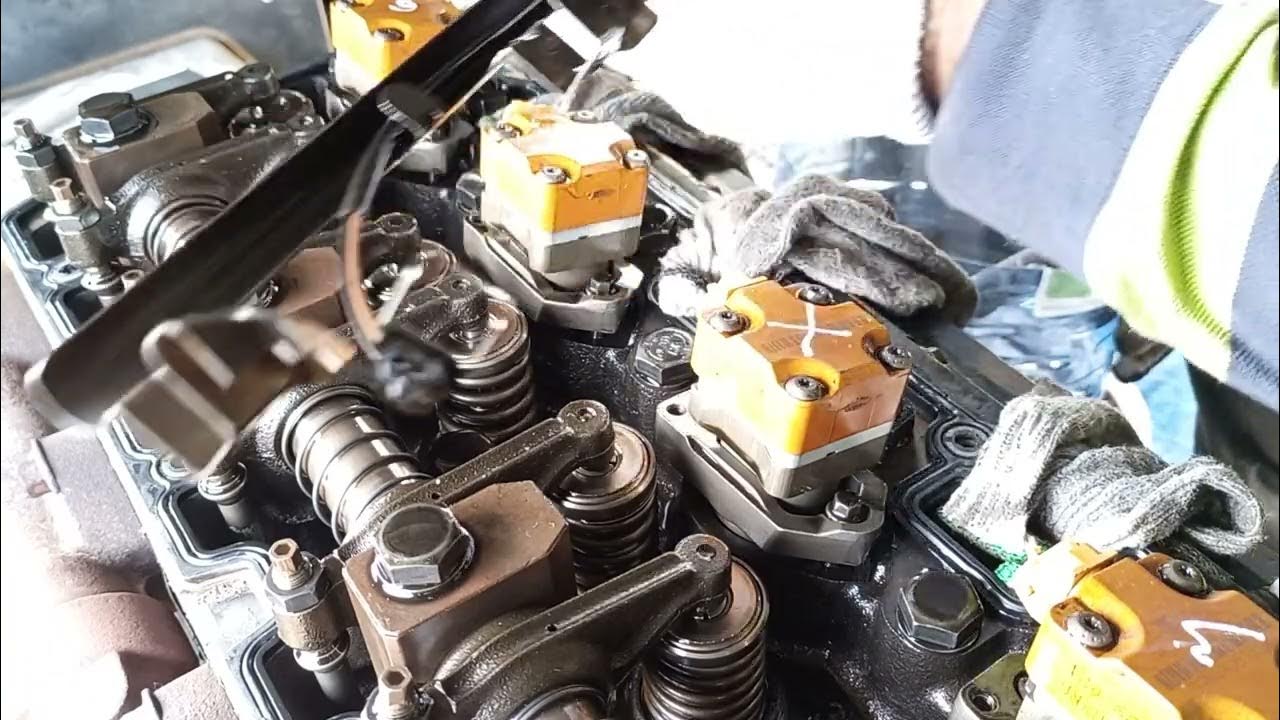 1300 series perkins knocking sounds and white smoke main problem