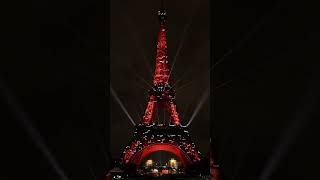Light & sound show on Eiffel Tower