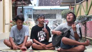 Download Cover Expresikan - Bondan Fade 2 Black. Fail Videos Video MP3 Cover Expresikan - Bondan Fade 2 Black. Fail Videos