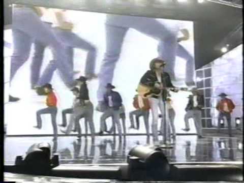 crazy little thing called love lyrics dwight yoakam crazy little thing called love lyrics dwight yoakam