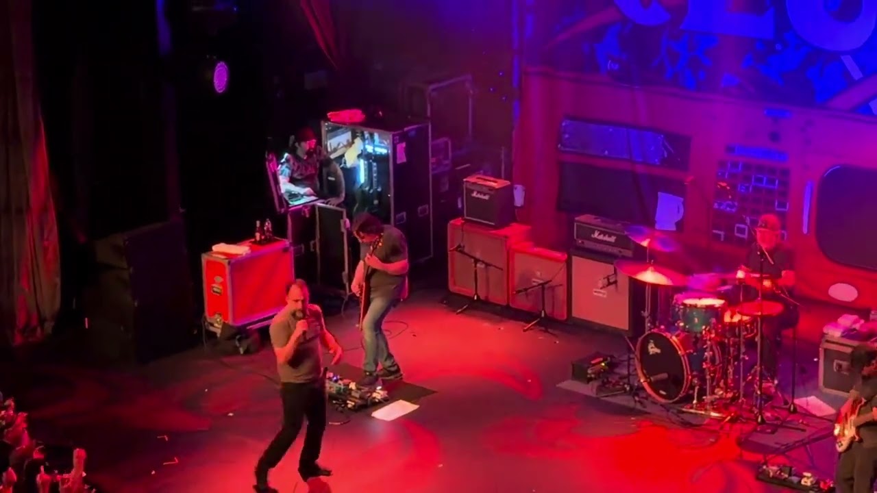 Headbangers Boat - Clutch Night 4 Stardust - Mercury