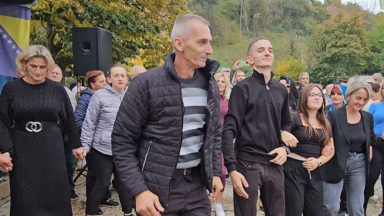 🔶️VAŠAR BUTUROVIĆ POLJE🔶️KOLO ZA LALETA I SANTINA🔶️BARI BEND🔶️DOBRO RASPOLOZENJE DR 