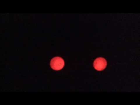 Skænk energi våben Glowing Red Eyes Jumpscare - YouTube