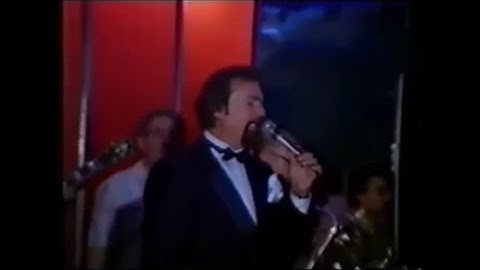 Adiss Harmandian - Ambi Daghitz (1986 Video)