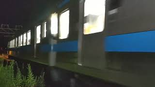 7000系4両編成 三津浜駅