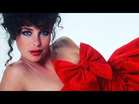 Video: Kelly LeBrock Neto vrijednost: Wiki, udata, porodica, vjenčanje, plata, braća i sestre