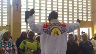 Video thumbnail of ""Tata e Yamba eh" - Par la Chorale Lisanga de St Augustin"