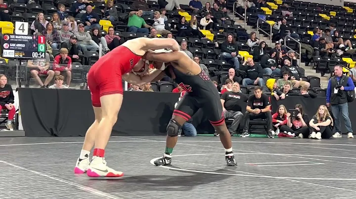 Gabe Arnold, Iowa City High vs Tate Naaktgeboren, ...