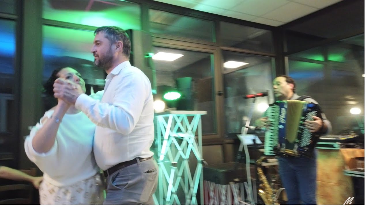 Brallo Ristorante Appennino si balla con la musica di Marino Castelli