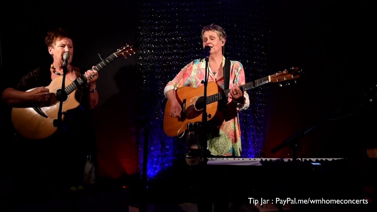 While and Matthews 'Live In The Lounge'