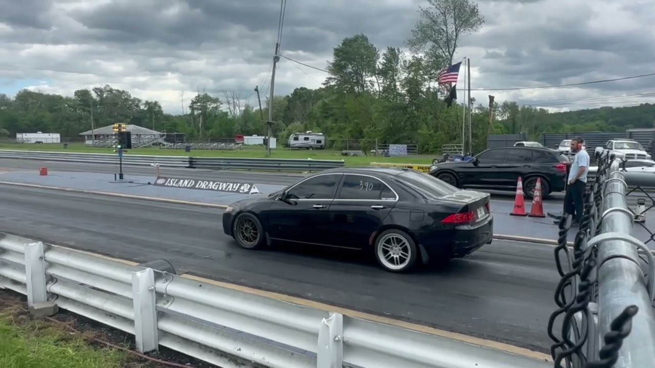 Turbo TSX 1/4 Mile 13.5 @ 112