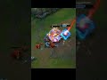 E yeteneği için doğru konumda en uygun zamanı bekleyin #leagueoflegends #urgot #yasuo