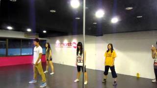 20110909DanceMotion-MV-福福-泫雅-Bubble Pop