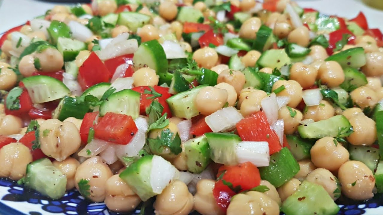 Healthy, Simple Chickpea Salad.High protien Salad chana salad for