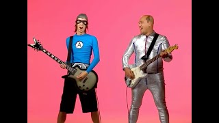 Yo Gabba Gabba Cool Tricks From Car Slow Motion 2X