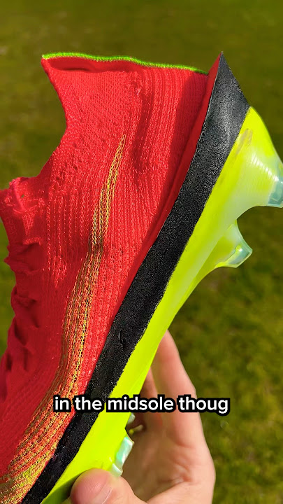 Nike released a SUPER SHOE for FOOTBALL?!