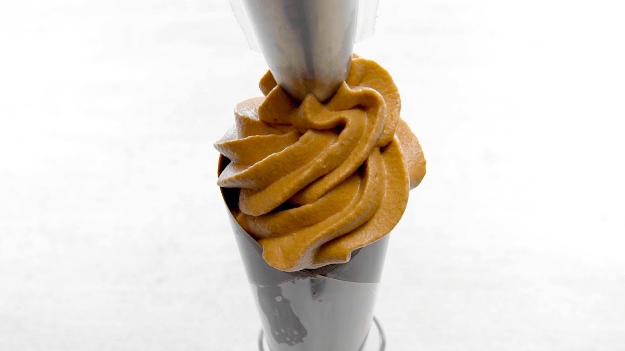 Este postre dejará a todos boquiabiertos. Así se hacen los barquillos de chocolate con más estilo