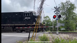 Ns 4834 Leads Manifest West Buechel Ave. Railroad Crossing, Buechel, Ky