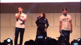 Sesaat Kau Datang (Live) by Ramlah Ram feat SleeQ @ Konsert Media Hiburan, I-CT Shah Alam