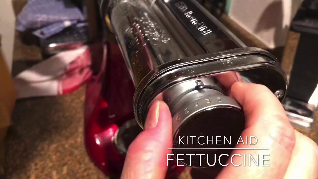 Fettuccine mit Lachs - Kitchen Aid Nudelaufsatz - YouTube Fettuccine mit Lachs - Kitchen Aid Nudelaufsatz - YouTube