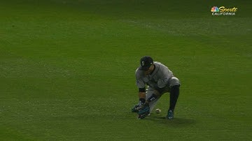 SEA@OAK: Davis singles, gets to third on error