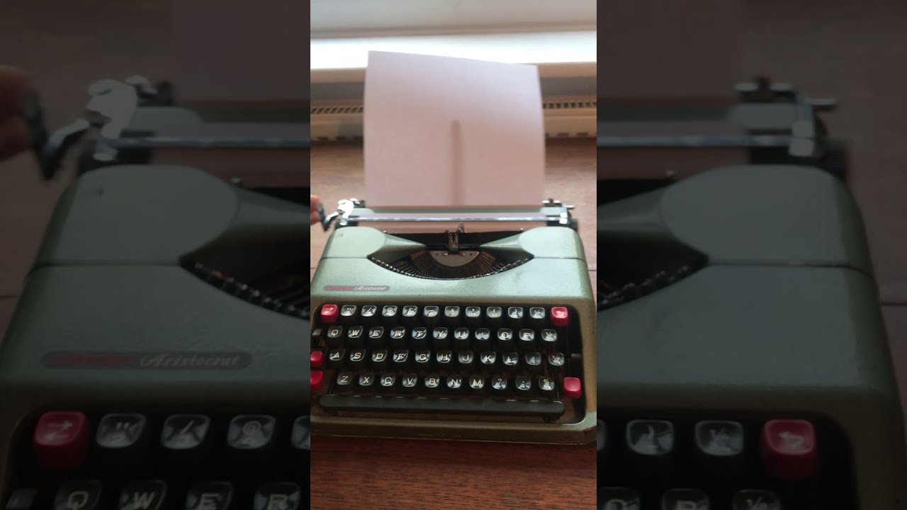 Empire Aristocrat Typewriter