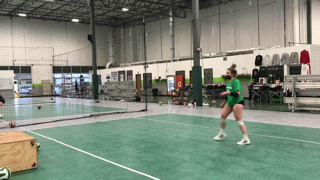 2024 DS/L Claire Ash