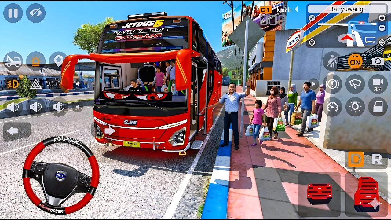 Bus Ratu Arjuna SJM Trans  Menunggu Penumpang Belanja Di Raja Maret