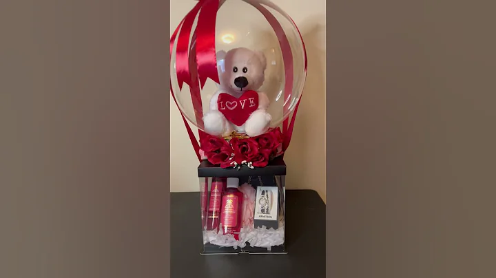 GIVE HER THIS…😜/Selling Gift Baskets #shorts #diy #gifts