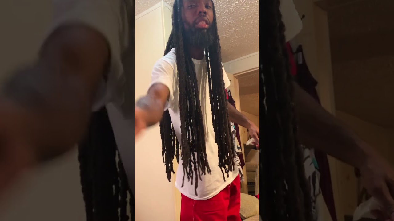 Bae teaching me how to make prison incense ..😱🤯🤭🤫🤦🏾‍♀️🤷🏽‍♀️☺️💕