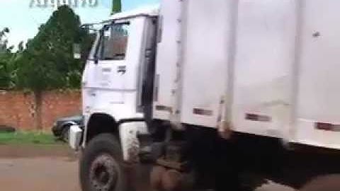 Lugar de lixo é no lixo