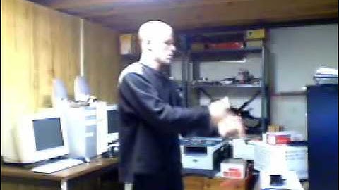 Yo-yo tricks