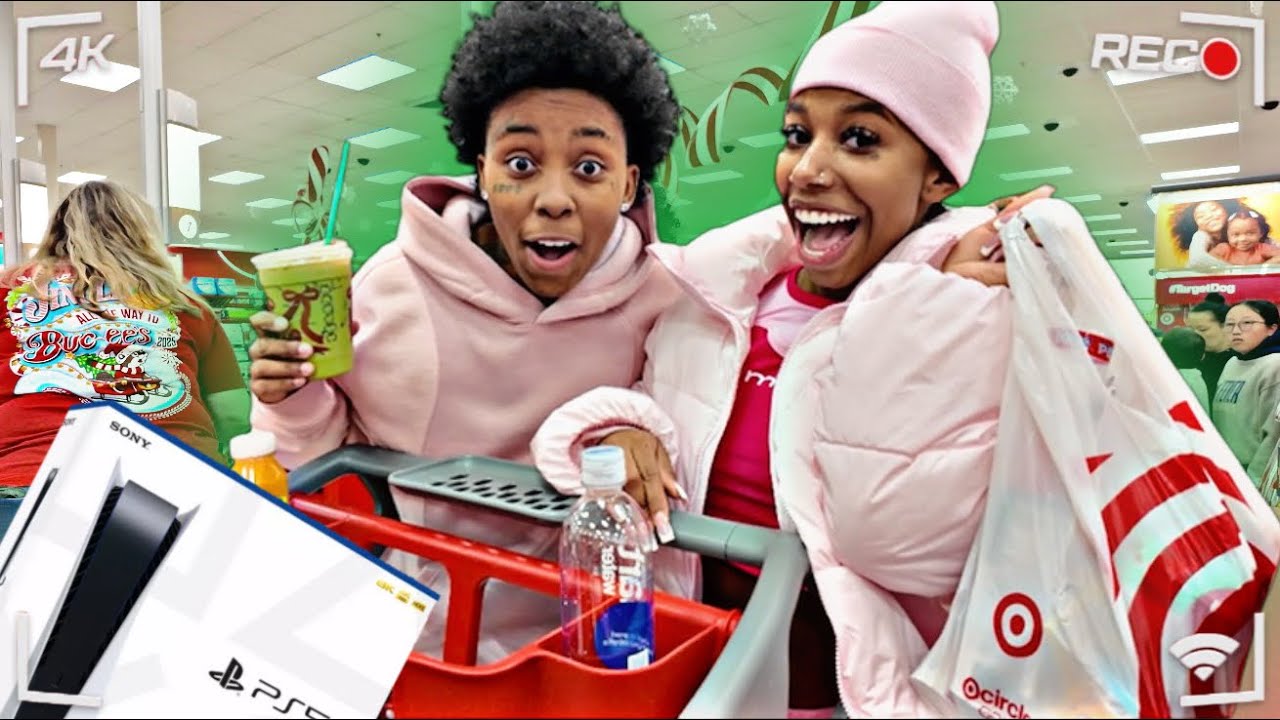 CHRISTMAS SHOPPING VLOG 😱 | VLOGMAS DAY 4 🎄