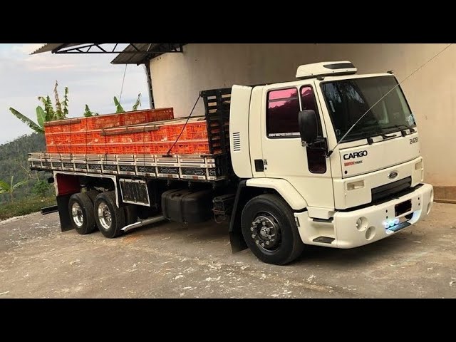 FORD CARGO GBN CAMINHÃO ARQUEADO QUALIFICADO TOP CAMINHÃO ARQUEADO  QUALIFICADO TOP C…