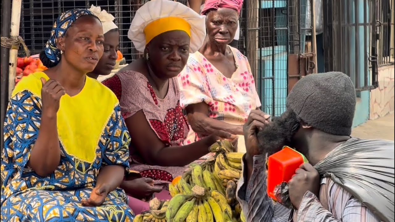 A MAN DISGUISED AS A HUNGRY BEGGAR TO SEE WHO HAS A GOOD HEART. (Social experiment) 