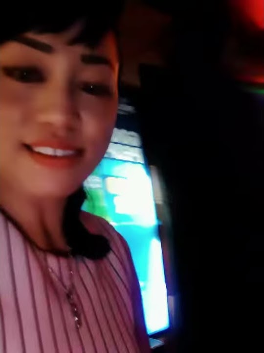 Me time nongki manja ya shaayy with dj vikry bramasta and kang Zaza hood 😂