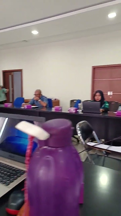Sedang Rapat 😃