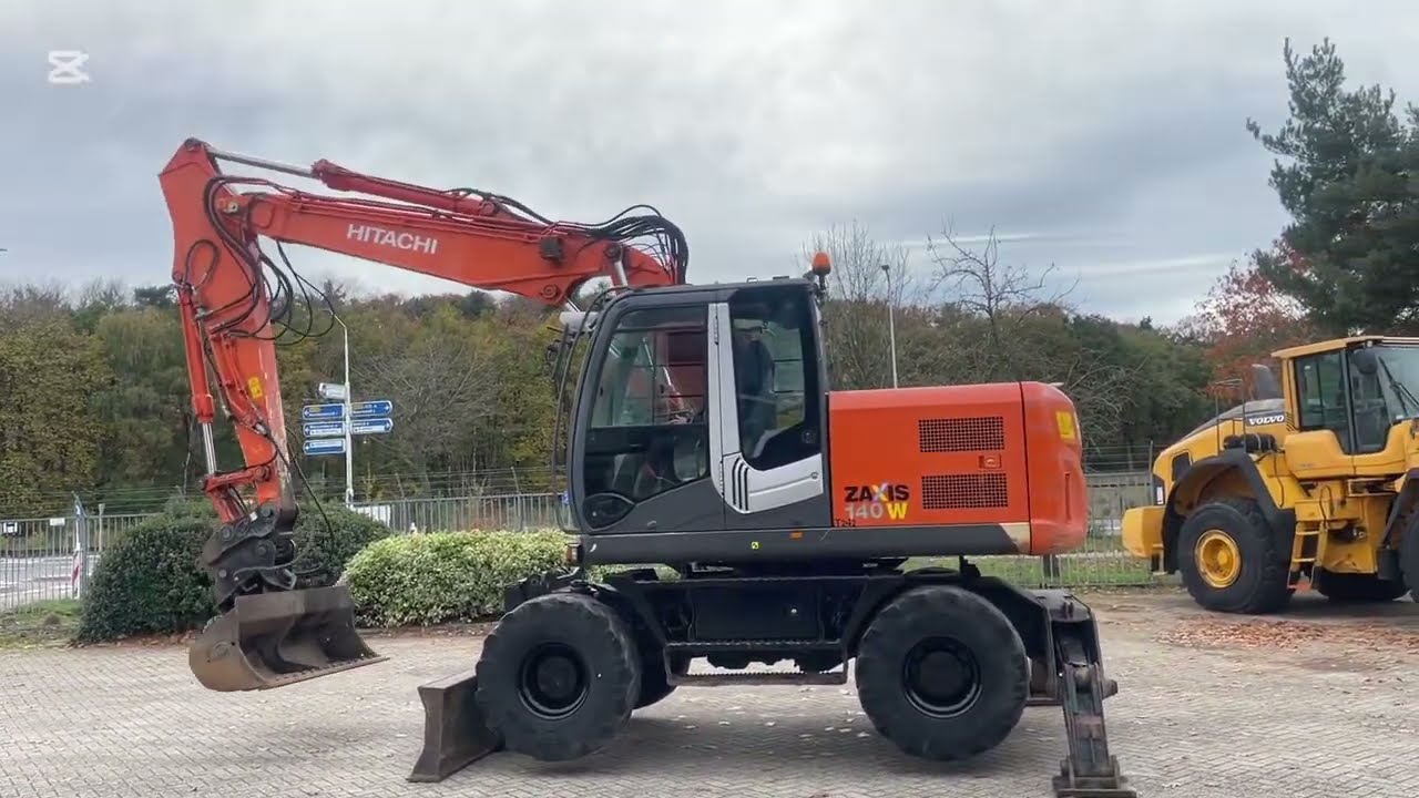 Hitachi ZX140W-3 2012 - YouTube