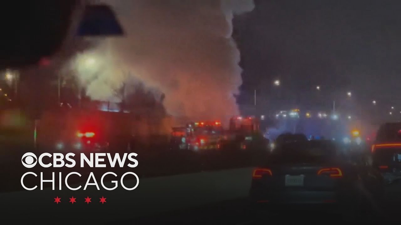 Person killed in fiery crash on Kennedy Expressway - YouTube