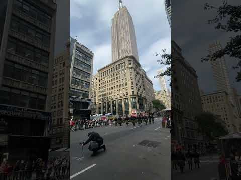 Video: Parade zum Veteranentag in New York City