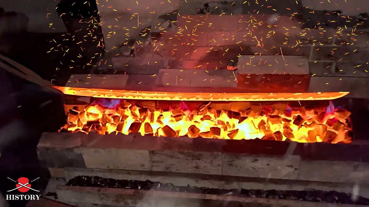 Forging a Katana by a Japanese Swordsmith - Full Process Unveiled