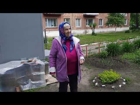 Красота под балконом!