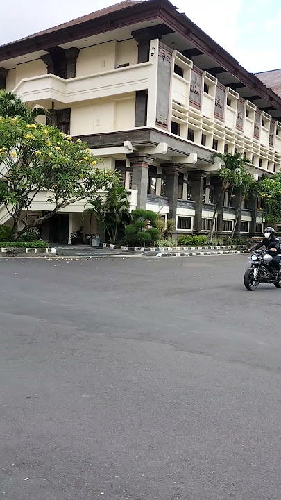 Kampus Universitas Udayana Sudirman (Kamsud) Denpasar