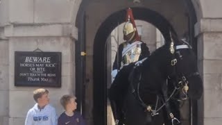 Two boys aproch the horse changing of the guard. guard shouts stand clear, #thekingsguard