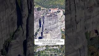 They built houses on rocks 🏠🪨😲. Kastraki Village📍. #shorts #googleearth #travel #fyp #explore