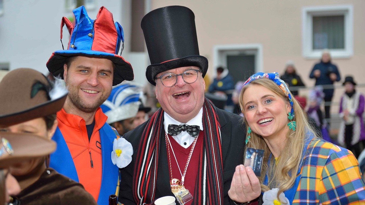 Narrenhochburg Teisbach - Großer Faschingsumzug am Faschingssonntag 2026.